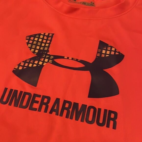 Under Armour tee shirt ⚽️ - Picture 2 of 7
